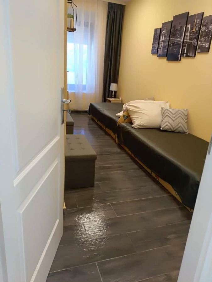 Alma Vendeghaz Hotel Veszprém Eksteriør billede